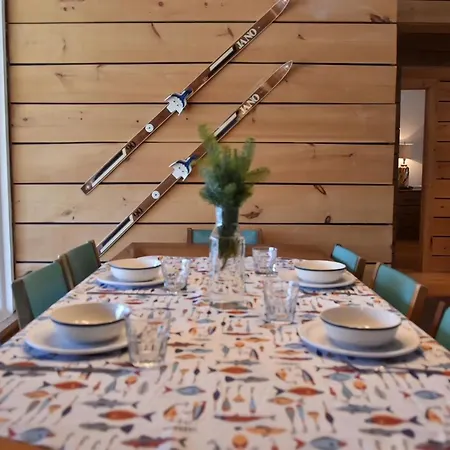 Chalet Du Lac Avec Spa Prive, Wifi, Bbq Et Sup Saint Adolphe D'Howard Exterior photo