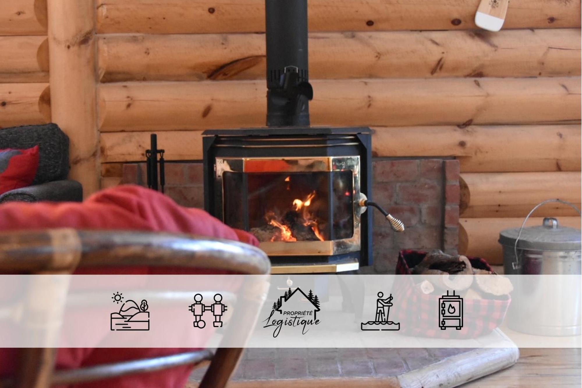 Du Avec Prive, Wifi, Bbq Et Sup Holiday home Saint Adolphe D'Howard