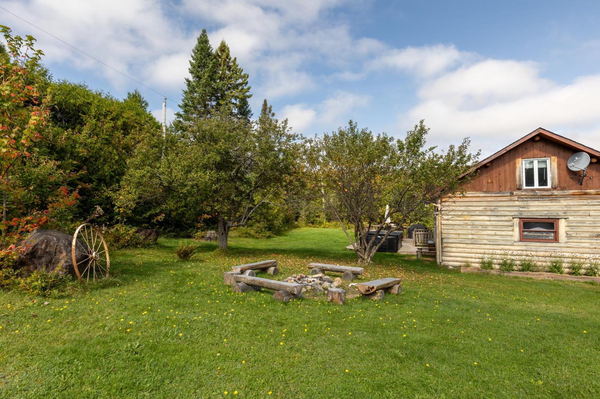 Du Avec Prive, Wifi, Bbq Et Sup * Saint Adolphe D'Howard